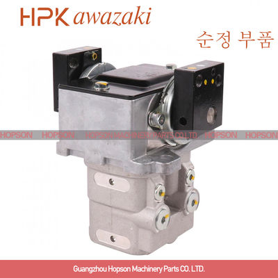 Hitachi Excavator Foot Pedal Valve 1024384 1024224 1022441 For ZAX240-3 ZAX330-3