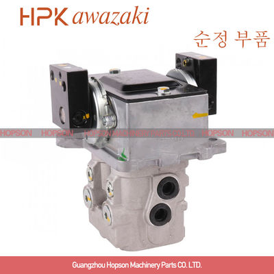 Hitachi Excavator Foot Pedal Valve 1024384 1024224 1022441 For ZAX240-3 ZAX330-3